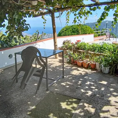 1 Bedroom Lovely In Barano Dischia * バラーノ・ディスキア